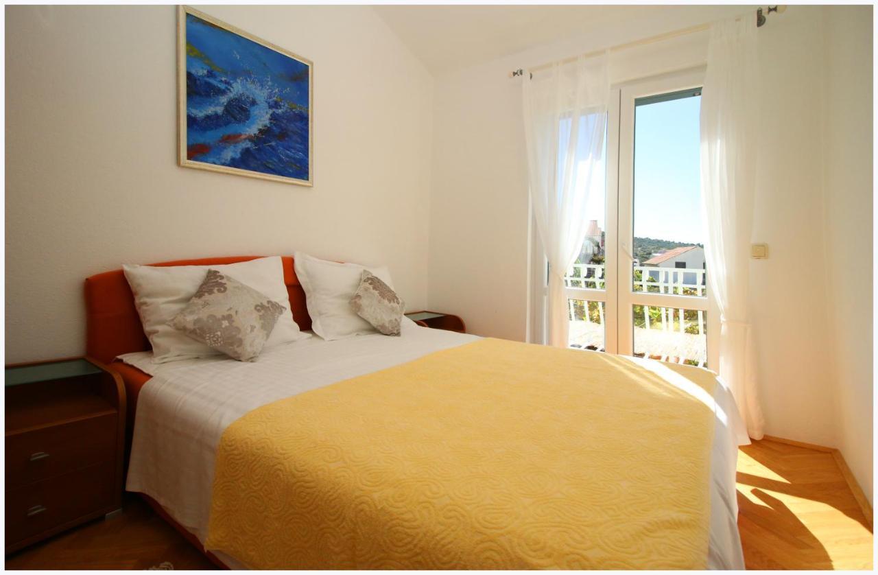 Apartment Katarina And House Marieta Dolac Exterior photo