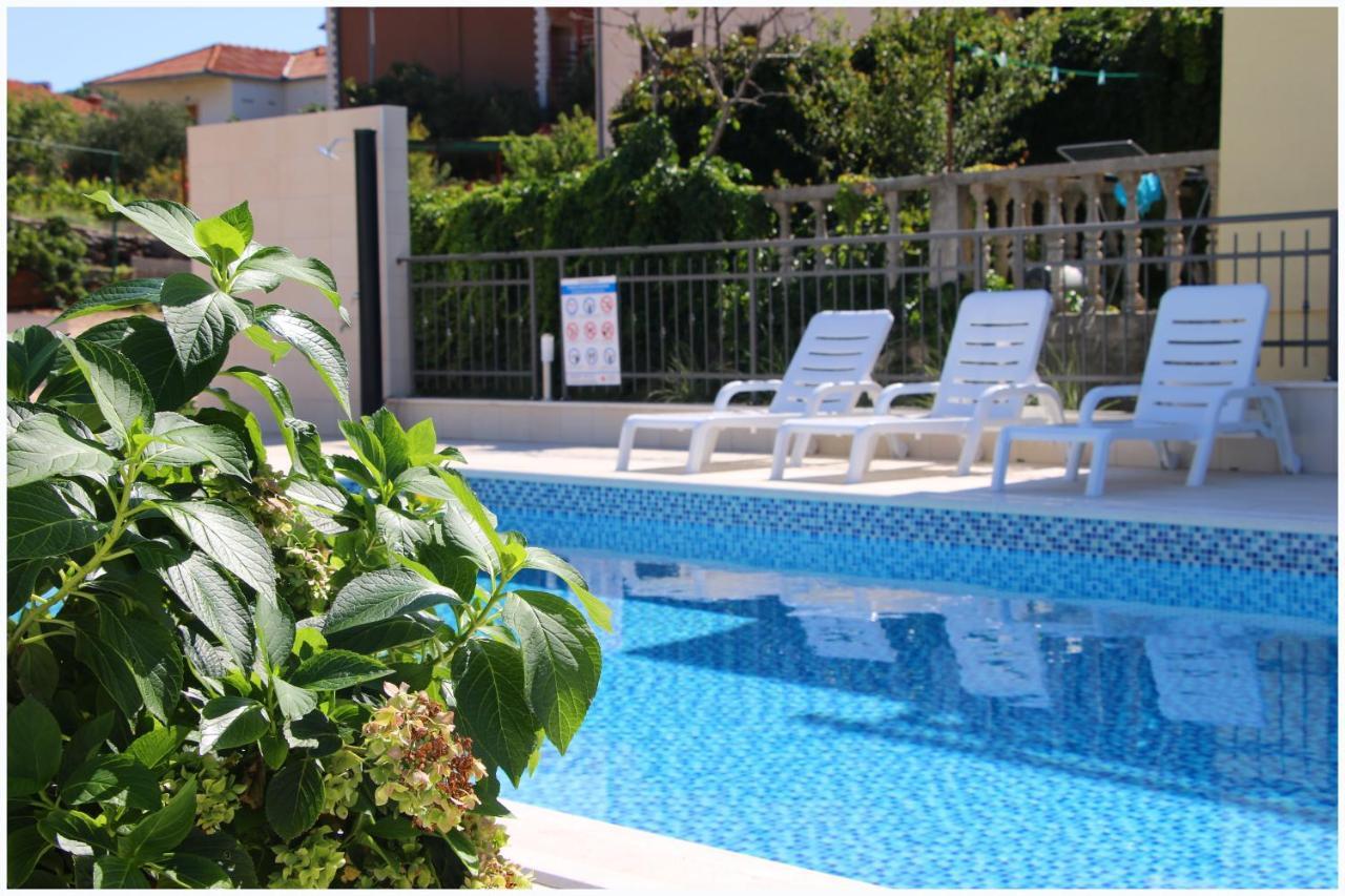 Apartment Katarina And House Marieta Dolac Exterior photo